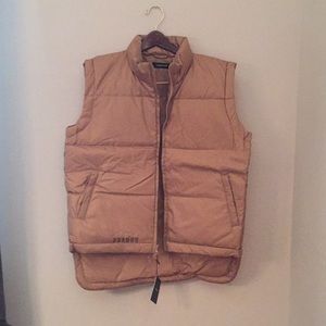 Men’s puffer vest